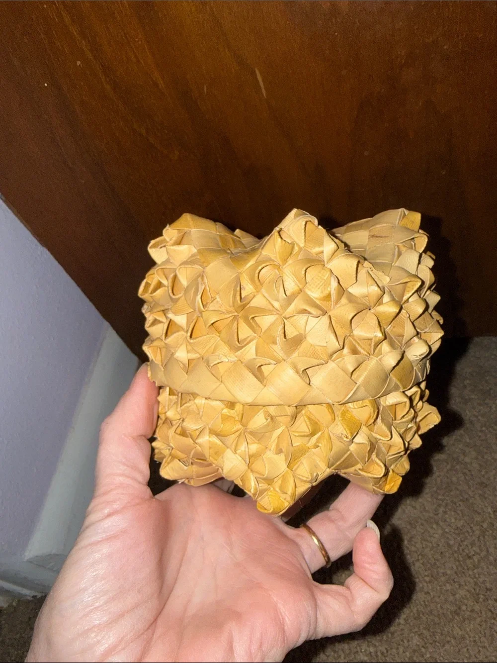 Hawaiian five point star basket